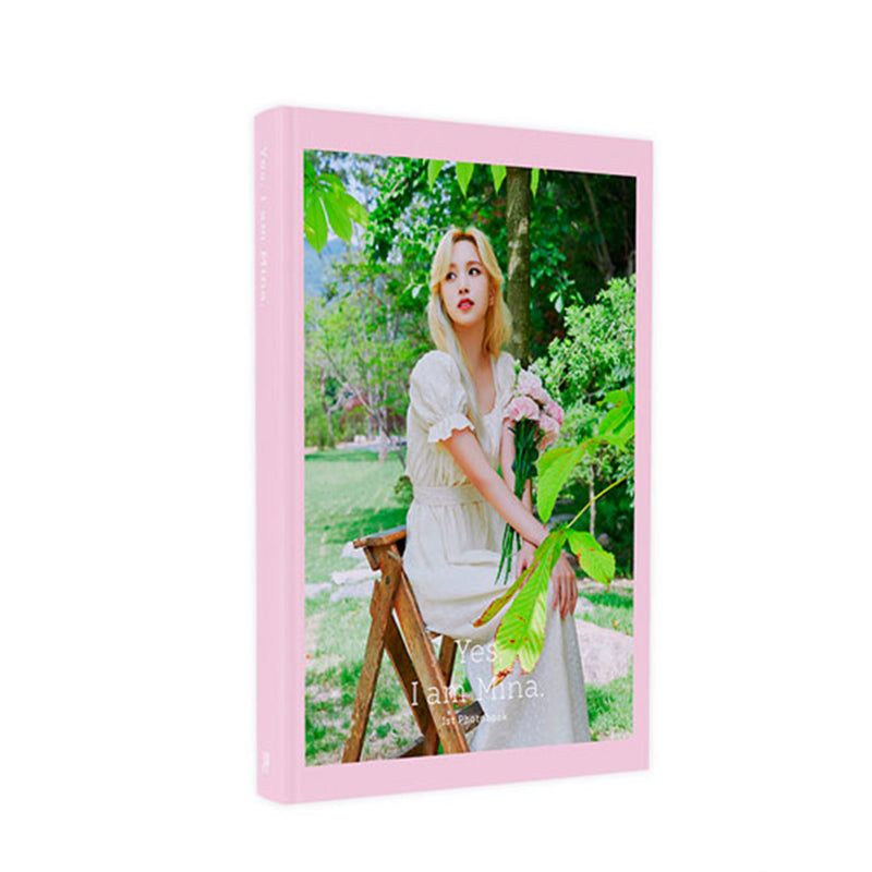 Mina- 1ST PHOTOBOOK [Yes, I am Mina.] (Gray and Pink Version SET